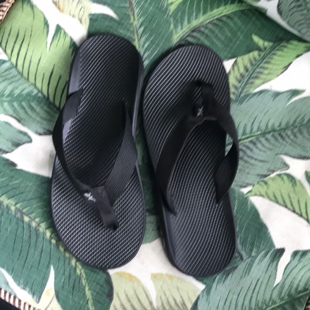 Men’s Chaco Flip-flops size 10